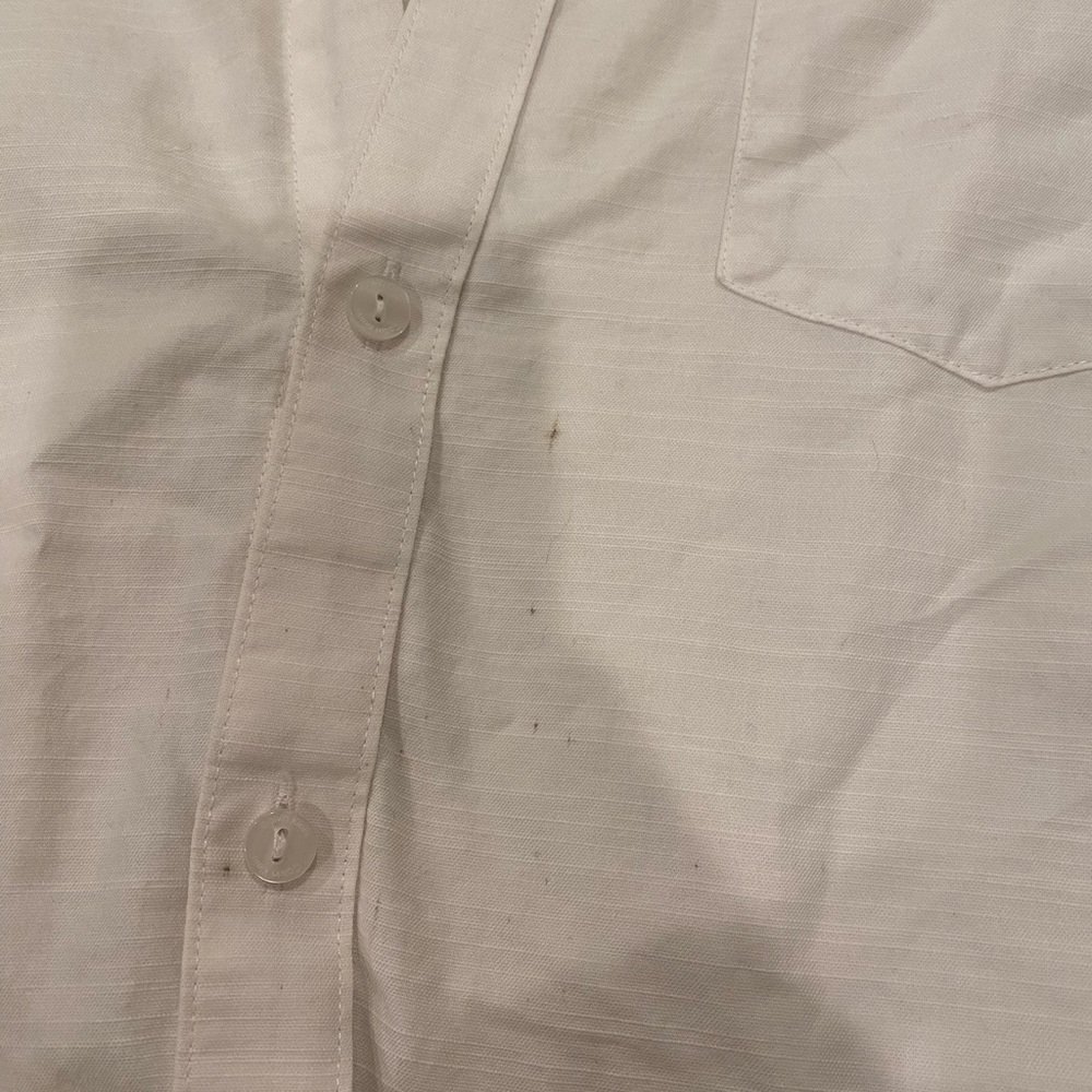 Button Up - Picture 4 of 5